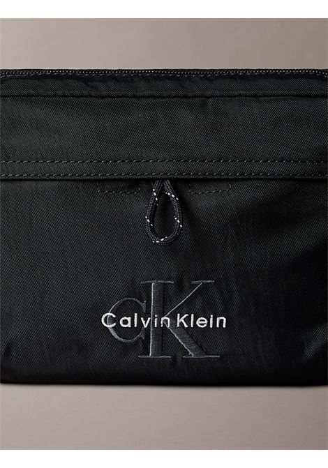 Borsa per fotocamera in twill impermeabile CALVIN KLEIN | LV04D3117GUB1